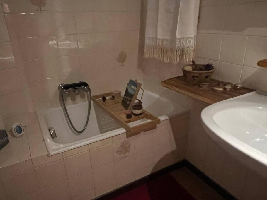 Appartamento “Sut L'Ala” Netro Exteriör bild